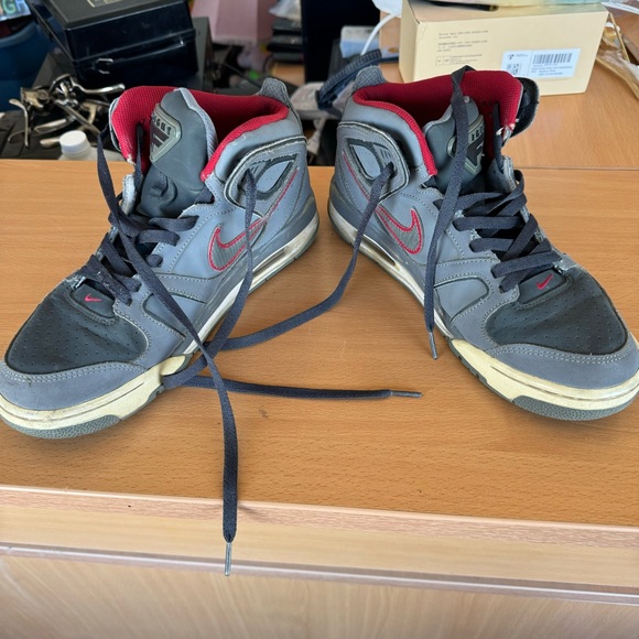 Nike Air Flight Falcon Shoes - Picture 4 of 7